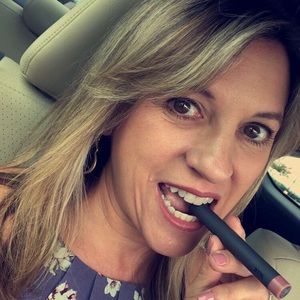 Meet your Posher, Shala